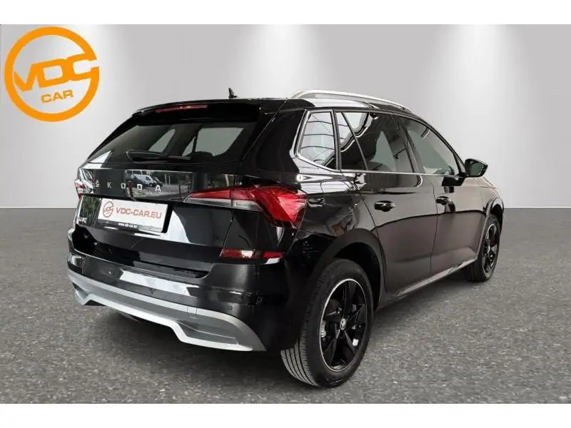 Occasion Skoda Kamiq Berline MANUAL BLACK 3