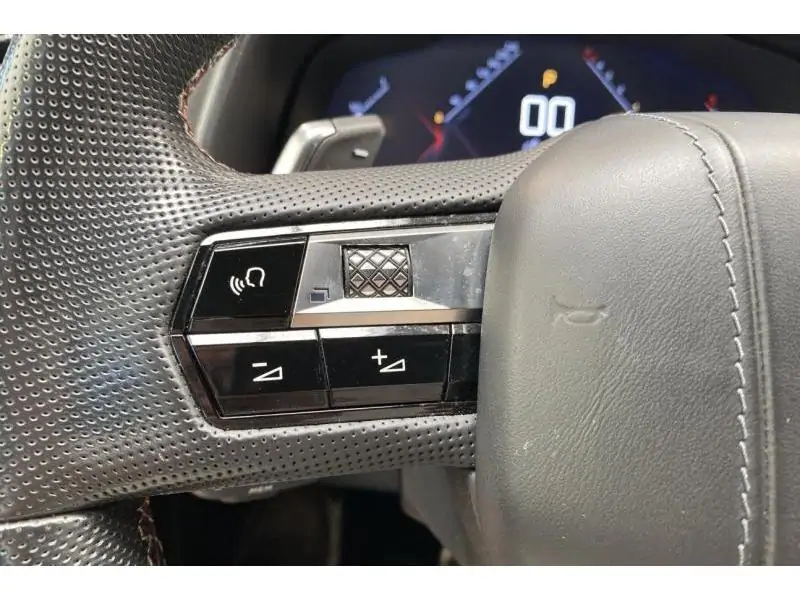 Occasion DS Automobiles DS 7 Crossback Performance Line + GREY 29