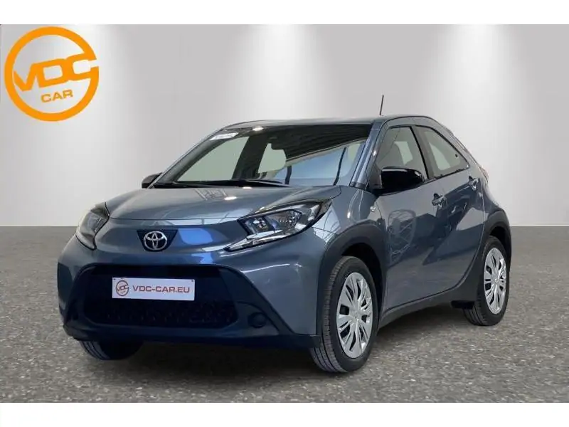 Occasion Toyota Aygo X PLAY GREY 1