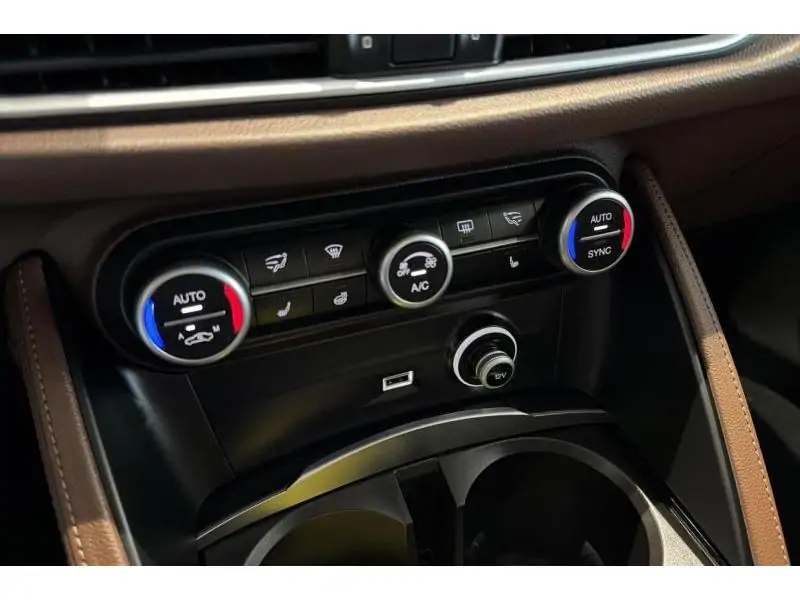 Occasion Alfa Romeo Stelvio Super BLUE 15