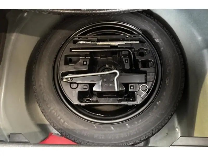 Occasion Peugeot 208 GT 1.2 Hybrid 136 e-DSC6 BLACK 24