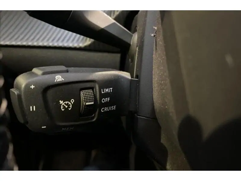 Occasion Peugeot 208 Allure GREY 24