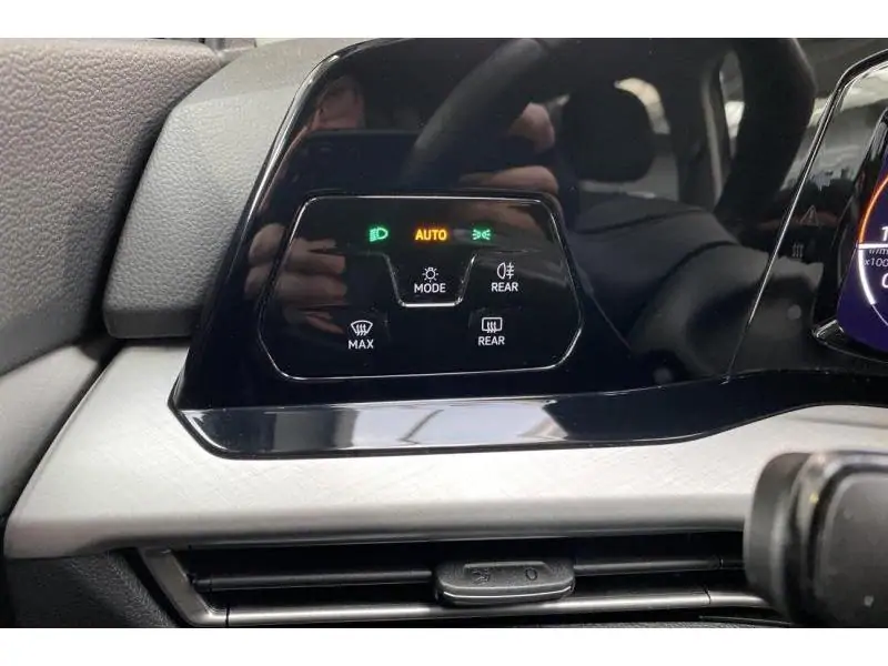 Occasion Volkswagen Golf VIII Life GREY 21