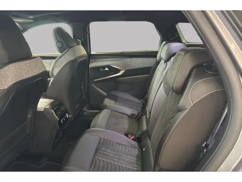 VEHICLE__CONDITION_SERVICE Peugeot 5008 GT GREY 18