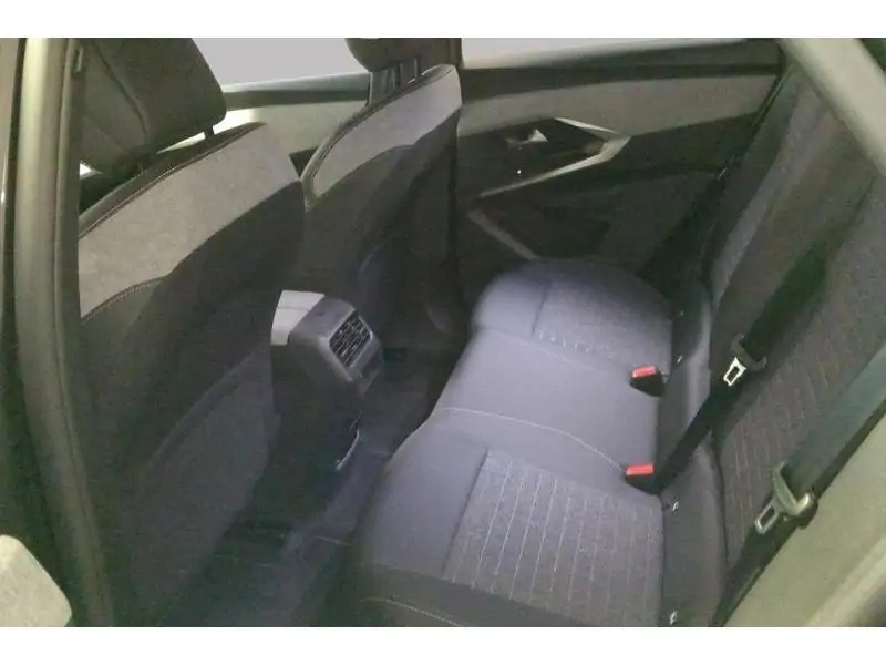Démo Peugeot 3008 ALLURE BUSINESS GREY 18