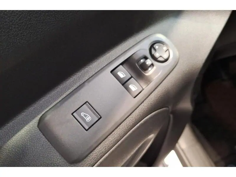 VEHICLE__CONDITION_SERVICE Peugeot Partner Long Heavy 1.5 BlueHDi 130 S&S EAT8 GREY 17