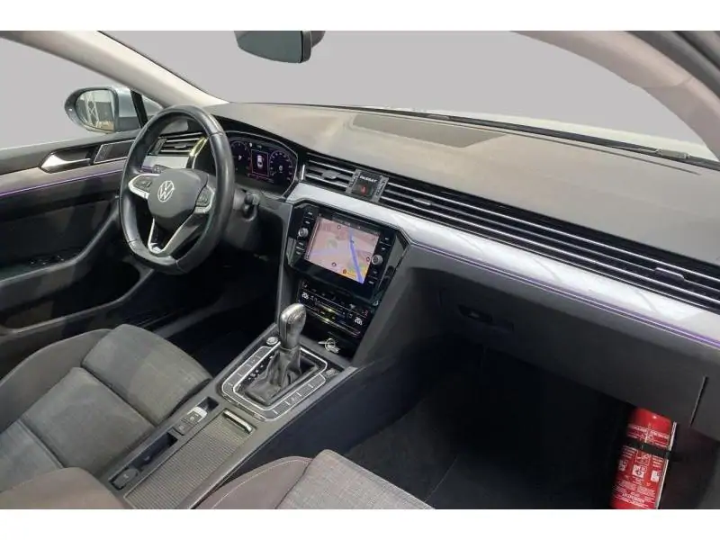 Occasion Volkswagen Passat Business GREY 2