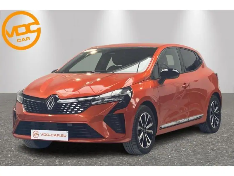 Occasion Renault Clio Techno - HYBRID ORANGE 1