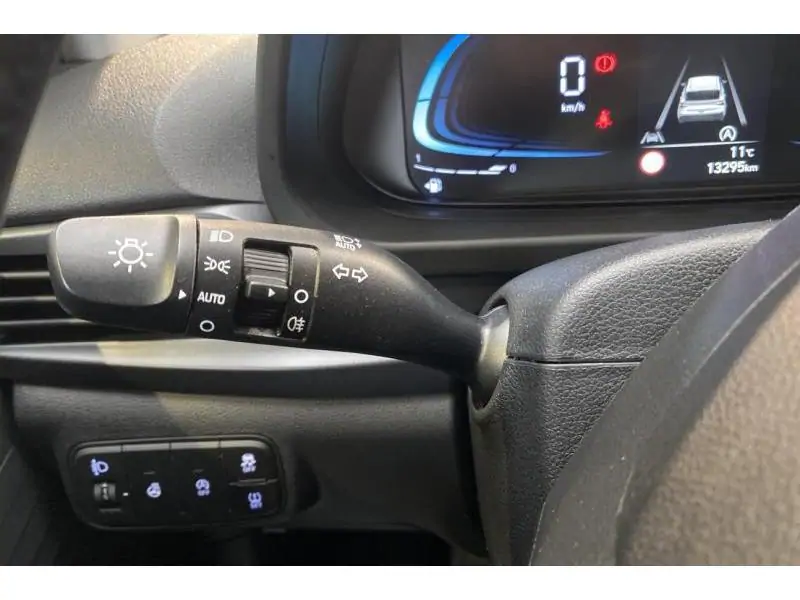 Occasion Hyundai i20 Berline MANUAL WHITE 27