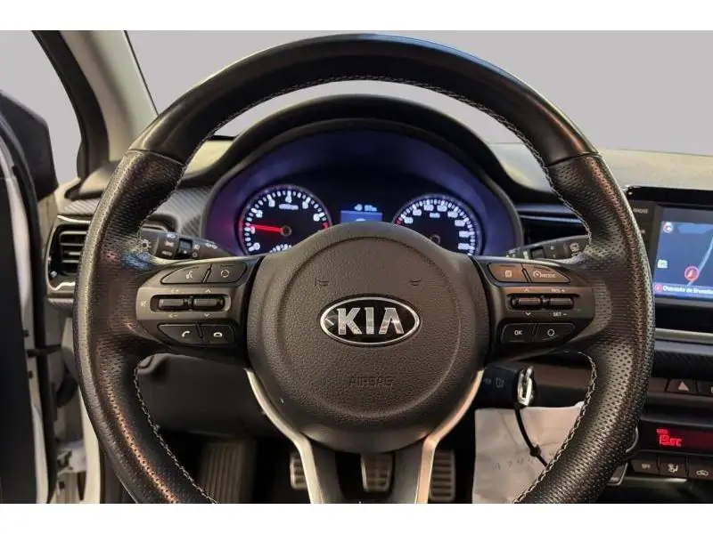 Occasion Kia Rio gt line WHITE 12