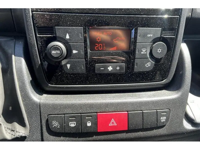 Occasion Peugeot Boxer III WHITE 10