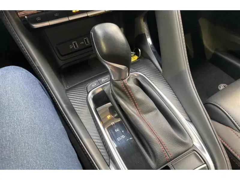 Occasion MG ZS LUXURY WHITE 16