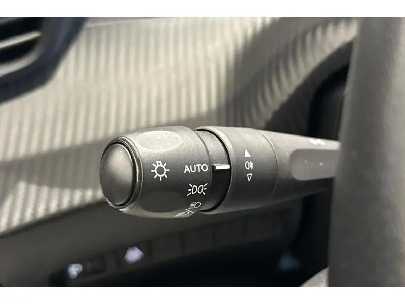 Occasion Peugeot 208 GPS - DAB - Carplay GREY 16