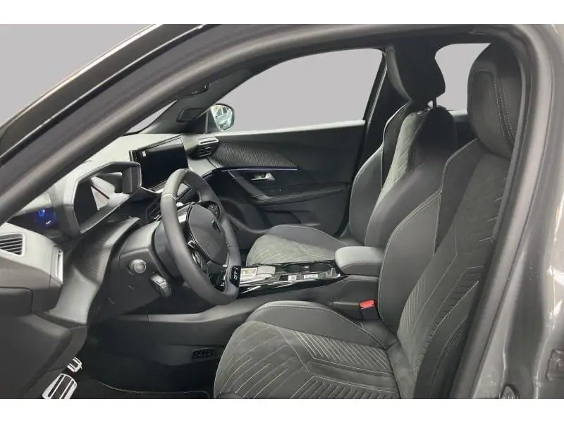 Démo Peugeot 2008 GT GREY 10