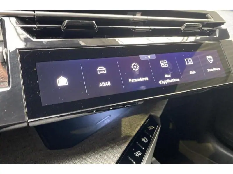 Occasion Peugeot 3008 GT HYBRID 145 pk GREY 33