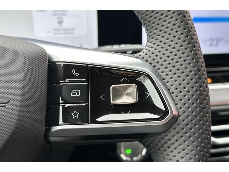 VEHICLE__CONDITION_SERVICE MG HS Luxury PHEV GREY 15