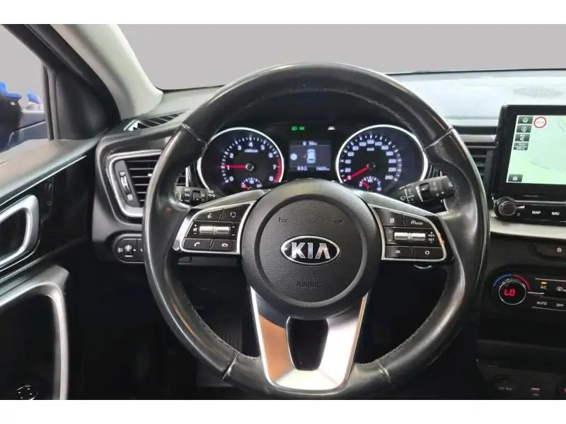 Occasion Kia Ceed Pulse *attelage* BLUE 12