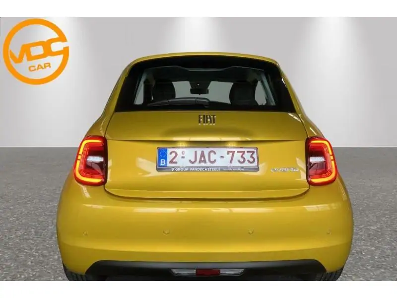 VEHICLE__CONDITION_SERVICE Fiat 500 TORINO YELLOW 7