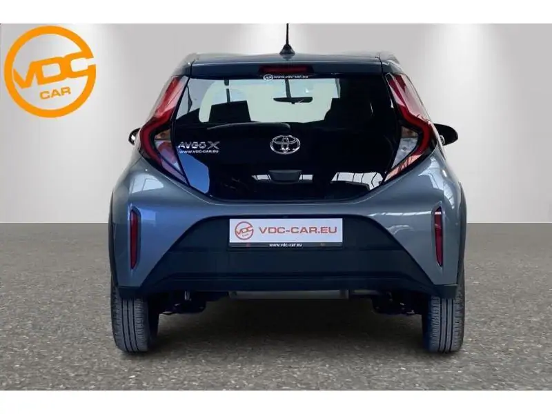 Occasion Toyota Aygo X PLAY GREY 7