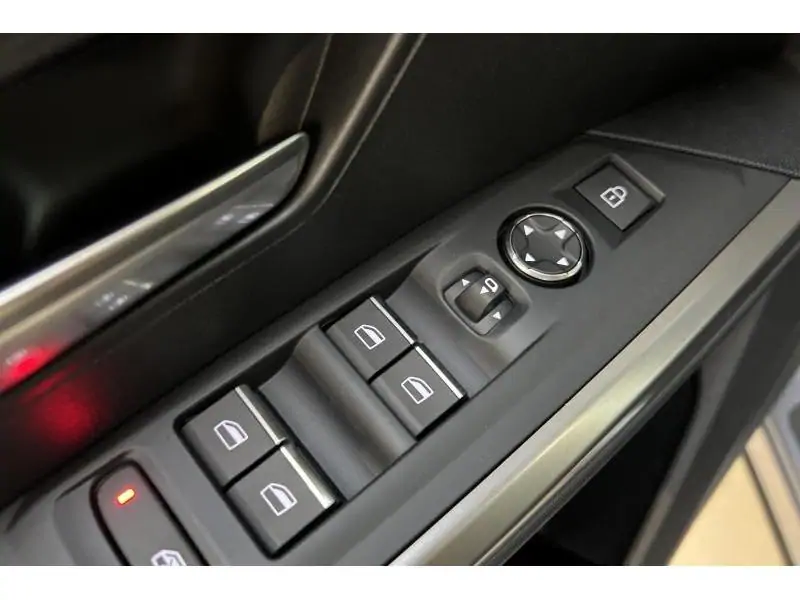 VEHICLE__CONDITION_SERVICE Peugeot 5008 GT GREY 19