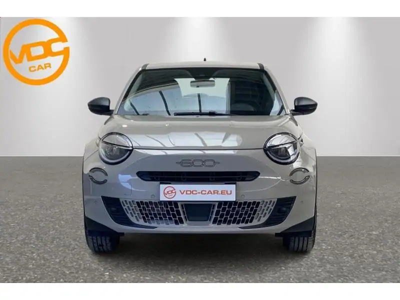 VEHICLE__CONDITION_SERVICE Fiat 600 My24 Hybrid BEIGE 5