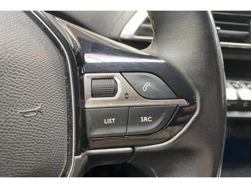 Occasion Peugeot 5008 Allure* Navi. 7places. Caméra recul BLUE 26