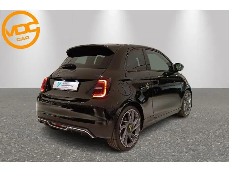 VEHICLE__CONDITION_SERVICE Abarth 500e TURISMO  vrij 09/2025 BLACK 3