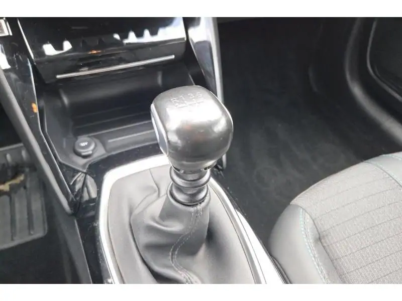 Occasion Peugeot 208 Allure WHITE 16
