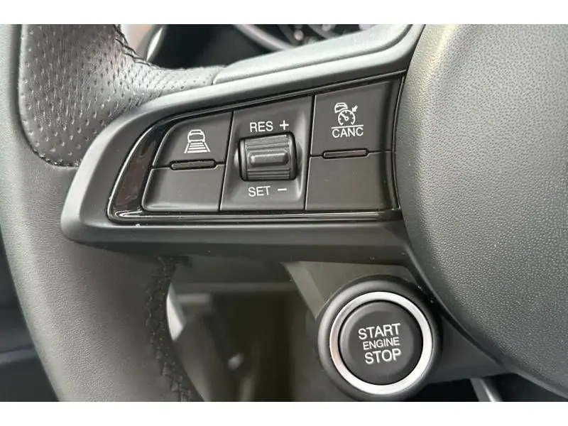 Occasion Alfa Romeo Giulia SPRINT - 2.0 T RWD - PANO GREY 28