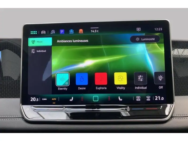 Occasie Volkswagen Tiguan LIFE - 1.5 TSI DSG BLACK 34