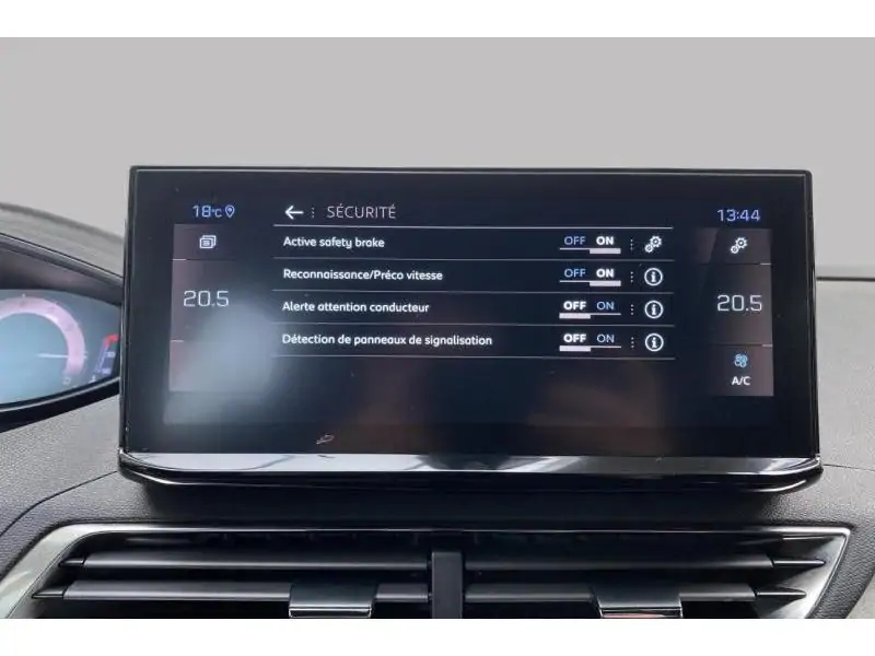 Occasion Peugeot 5008 GT BLUE 32