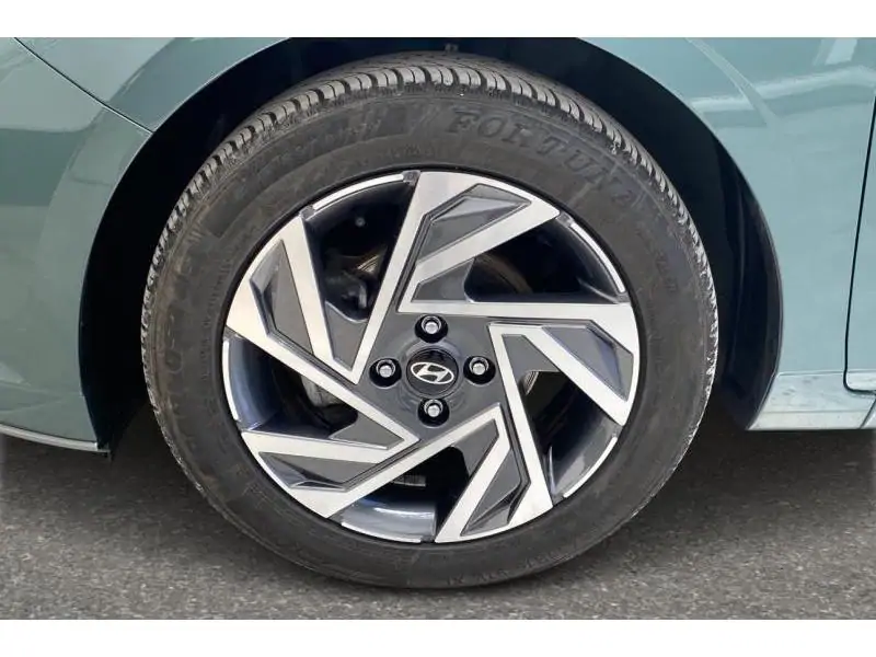 Occasion Hyundai i20 GPS-Caméra de recul-Jantes Alu GREEN 21