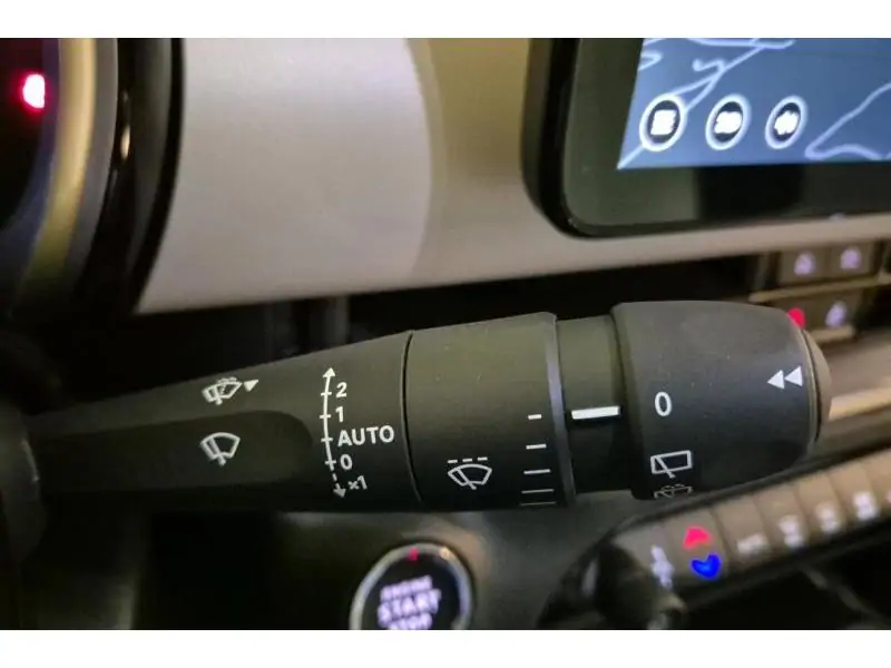VEHICLE__CONDITION_SERVICE Fiat 600 SIGNATURE BLACK 22