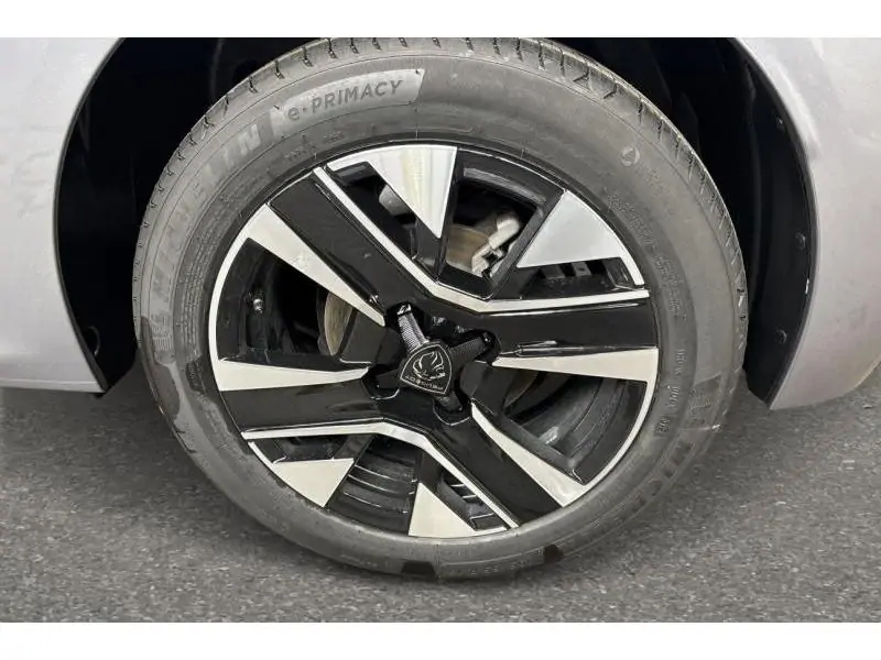 VEHICLE__CONDITION_SERVICE Peugeot 208 ALLURE GREY 20