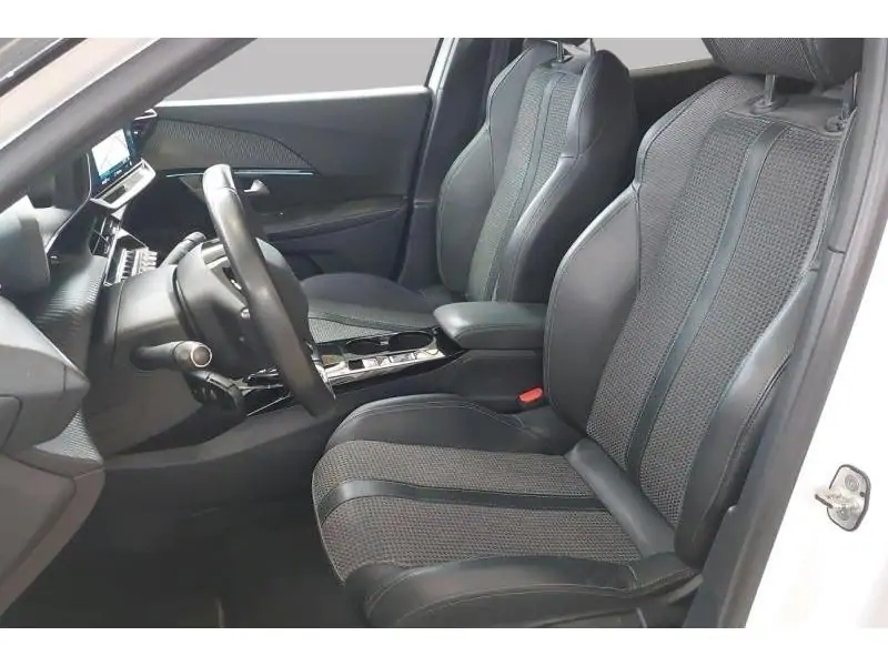 Occasion Peugeot 2008 e-GT WHITE 11
