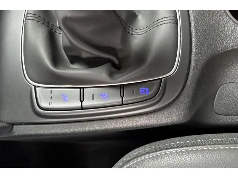 Occasion Hyundai Kona SUV MANUAL BLUE 27