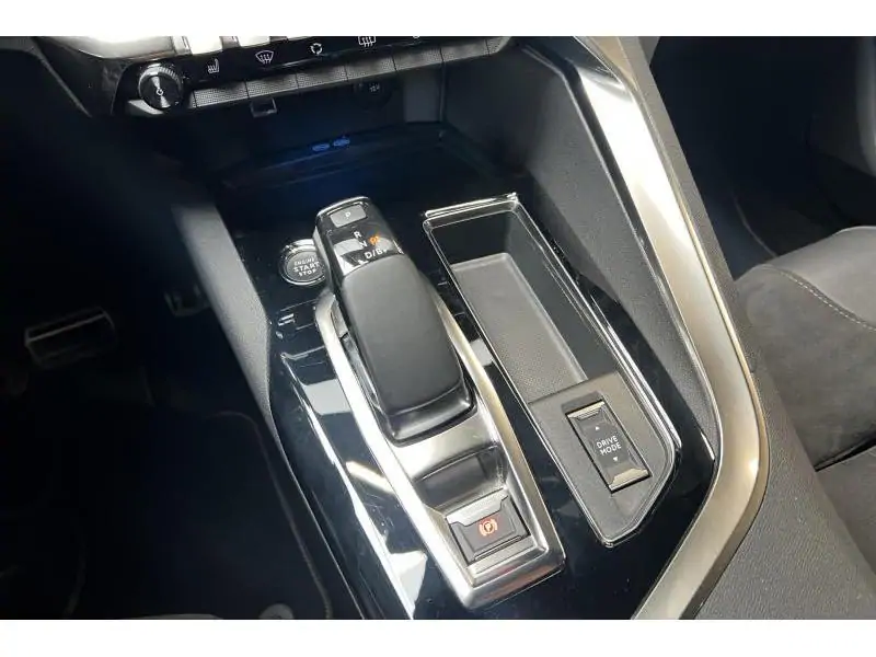 Occasion Peugeot 3008 II GT Black Pack GREY 16