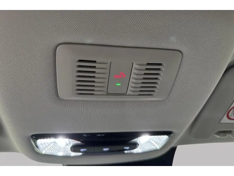 Démo MG EHS luxury phev WHITE 31
