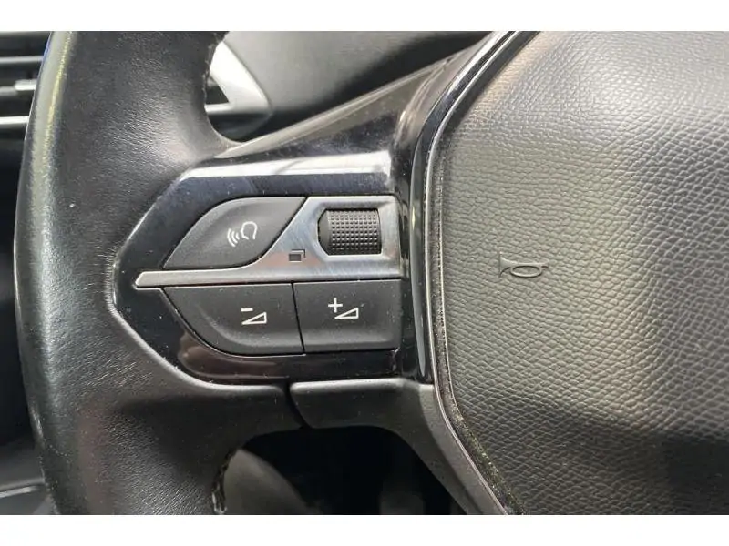 Occasion Peugeot 5008 II Allure Pack BLUE 21