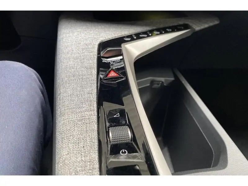 Occasion Peugeot 5008 ALLURE*Caméra de recul et GPS GREY 38