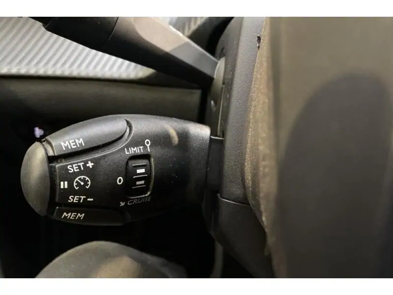 Occasion Peugeot 2008 II Allure GREY 24