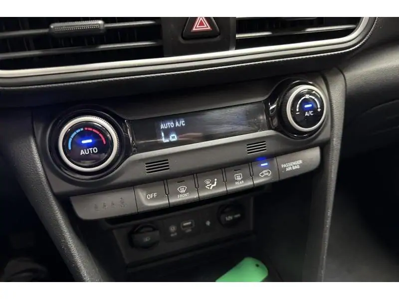 Occasion Hyundai Kona SUV MANUAL BLUE 15