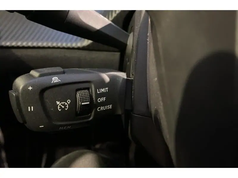 Occasion Peugeot 2008 II Allure GREY 24