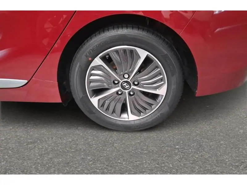 Occasion Hyundai Ioniq SHINE RED 20