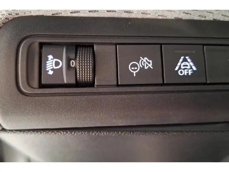 VEHICLE__CONDITION_SERVICE Citroen C3 Aircross Hybride 145 E-DCS6 MAX GREY 24