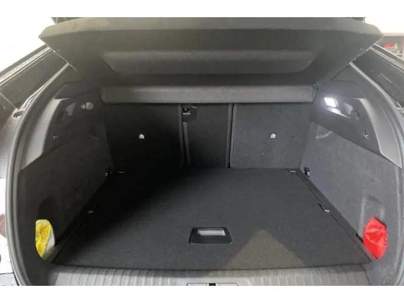 VEHICLE__CONDITION_SERVICE Peugeot 3008 GT BLACK 19