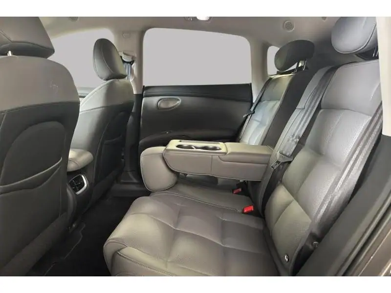 Occasion MG IM 6 100 kWh Performance AWD GREY 18