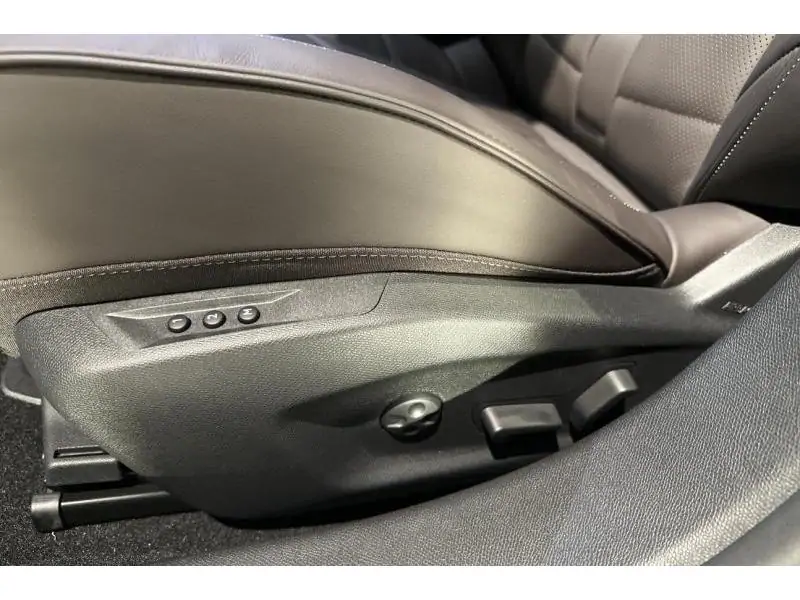 Démo DS Automobiles DS 4 HYBRID 145 ETOILE NAPPA GREY 21