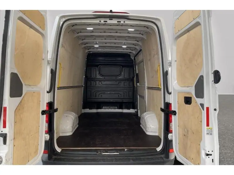 Occasion Volkswagen Crafter Fourgon L3 WHITE 19