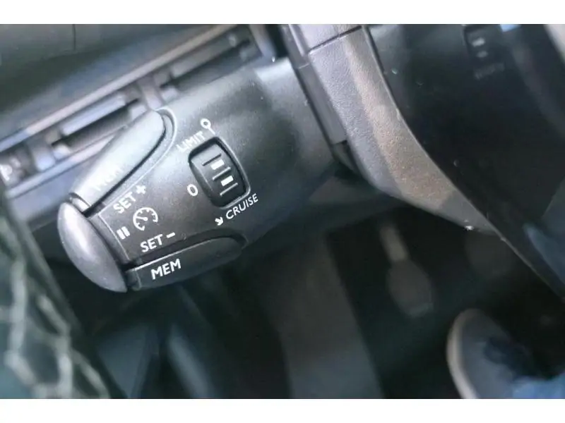 Occasion Peugeot 3008 ALLURE - TOIT OUVRANT GREY 19